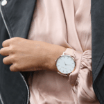 Close up van een cartier polshorloge